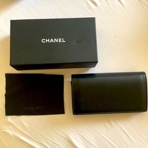 Authentic Chanel sunglasses box/case/cloth